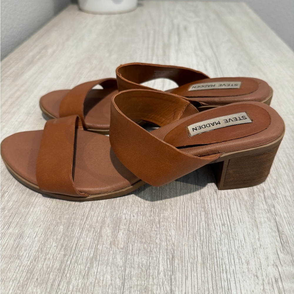 Steve Madden sandals